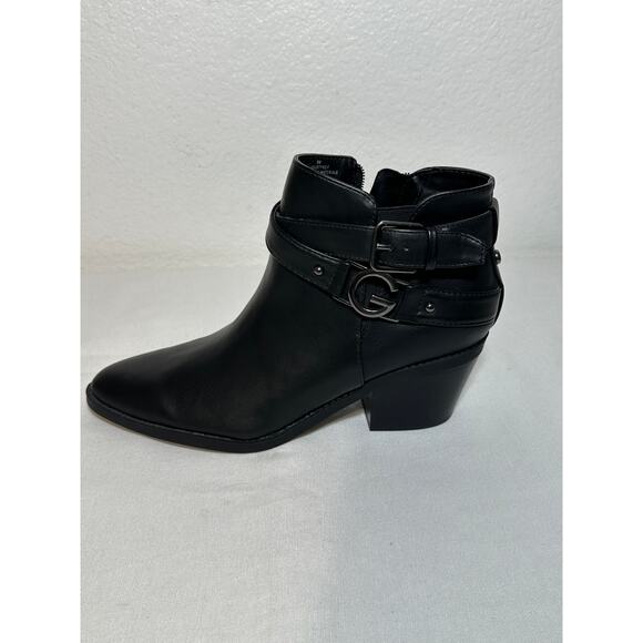GBG by Guess Women Boot Black Dustyn Chelsea Style Cuban Heel Ankle Size 8 - Picture 1 of 9